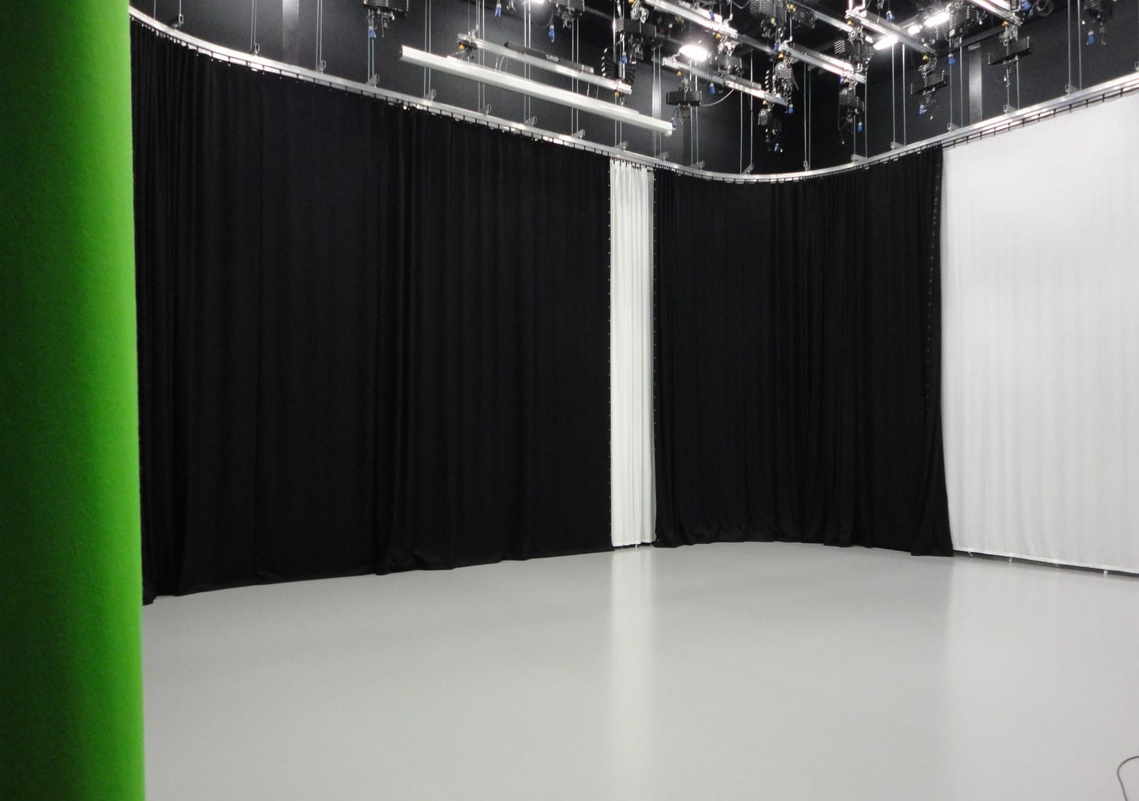 IADT TV Studio Floor 5
